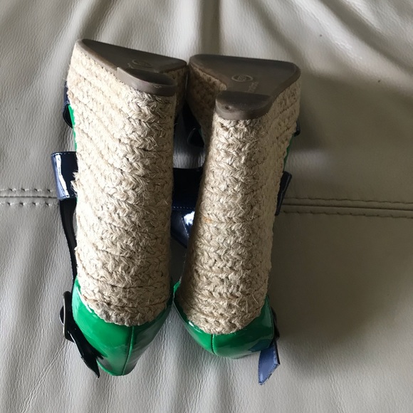 Patent Wedge Espadrilles - Picture 4 of 9